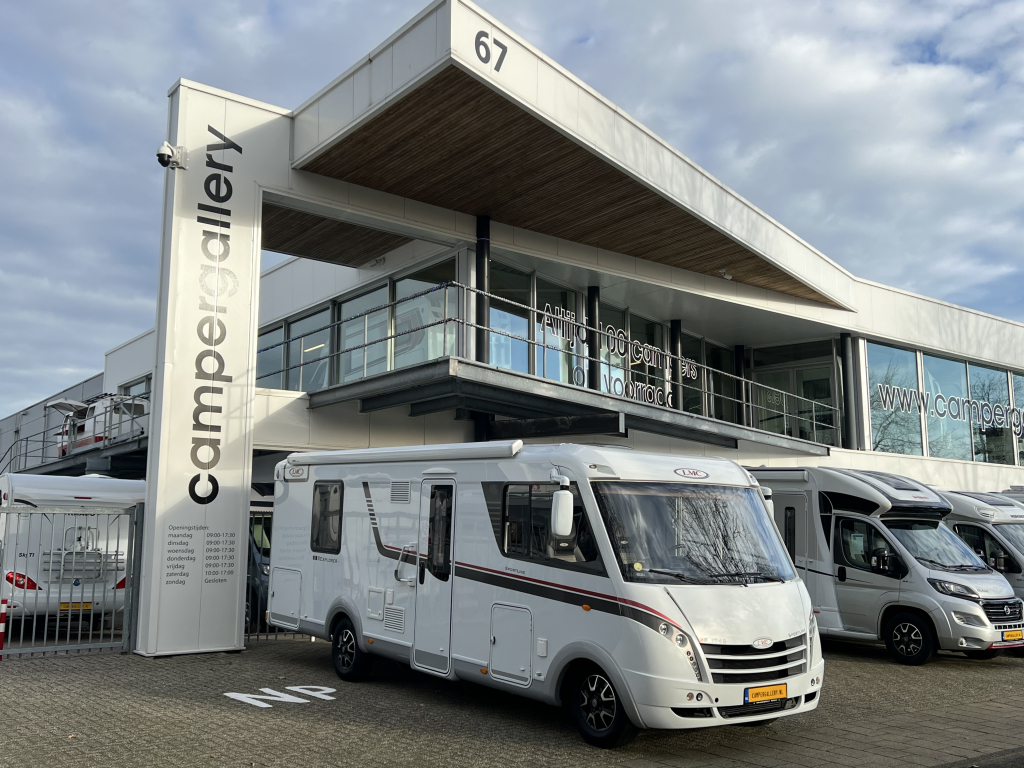 LMC EXPLORER SPORTLINE 745 QUEENSBED+HEFBED 2X ZONNEPANEEL