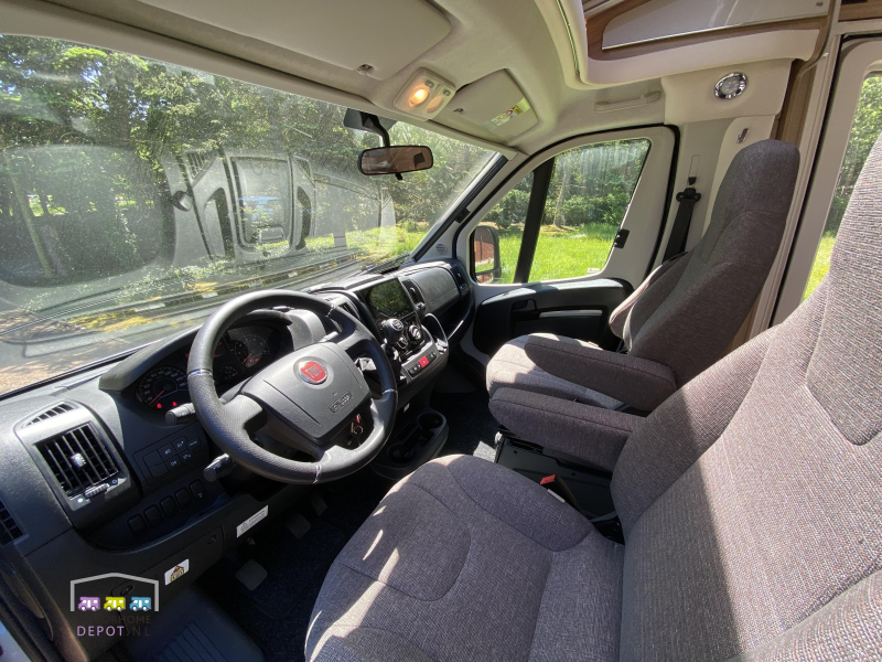 Hymer Exsis-T 374 Crossover 2022 Nieuwstaat  foto: 22