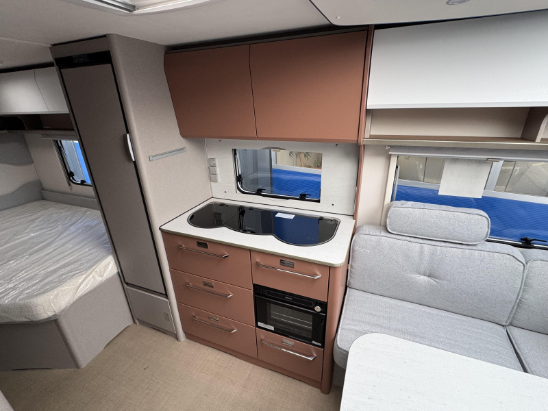 B&uuml;rstner Averso Harmony Line 465 TS incl Mover foto: 7
