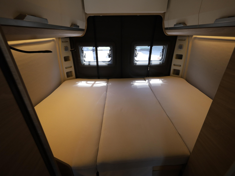 Knaus Boxstar Solution 4 4 persoons met dakairco  foto: 8