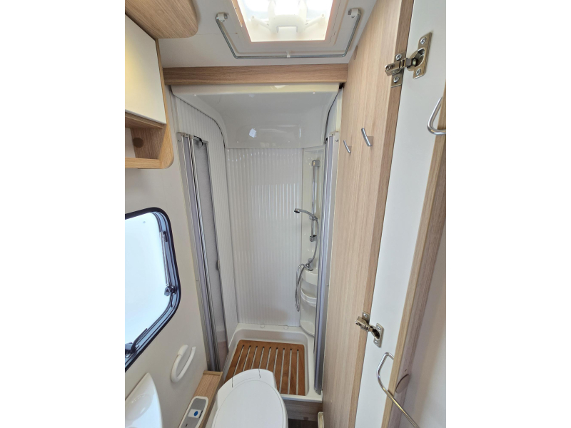Sunlight T 64 Lengtebed Hefbed  foto: 20