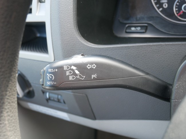 Volkswagen T5 GP California Beach Buscamper mit Standheizung!! Foto: 11