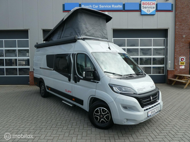Sunlight Hymer Cliff 640 Adventure Edition Autom&aacute;tico foto: 6