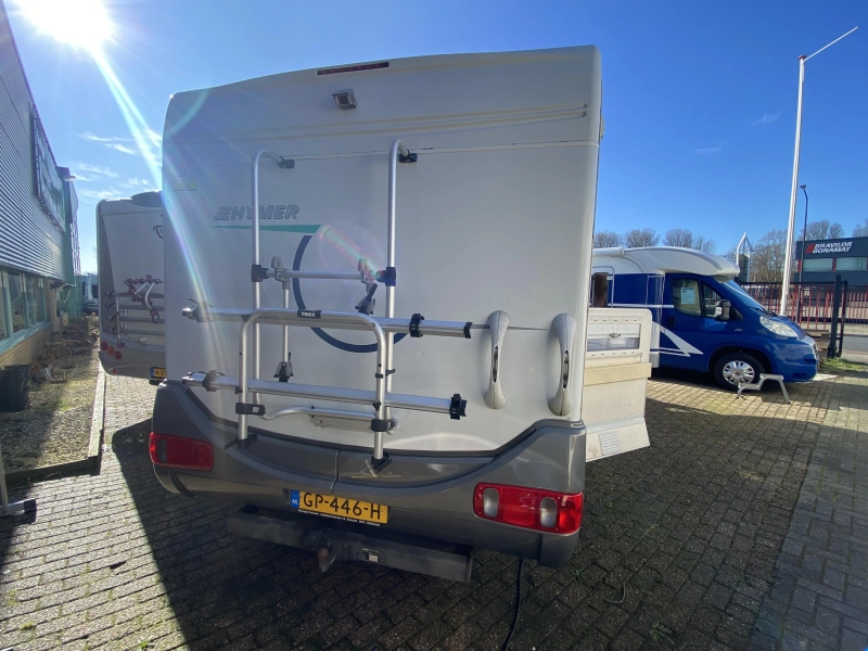 Hymer Camp 644 G 6 pers GROTE GARAGE 2,8  foto: 3