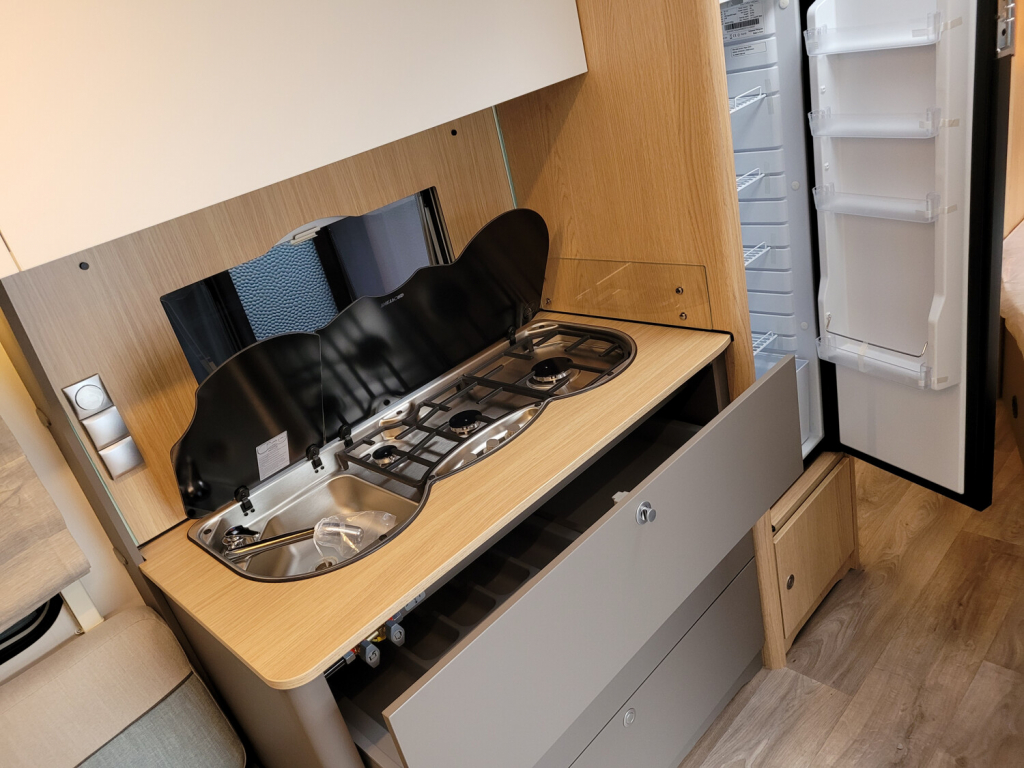 LMC Caravans Tandero 480D foto: 7