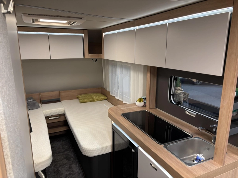 Knaus Sport 500 EU !! BED VAN 210CM LANG !!!  foto: 7