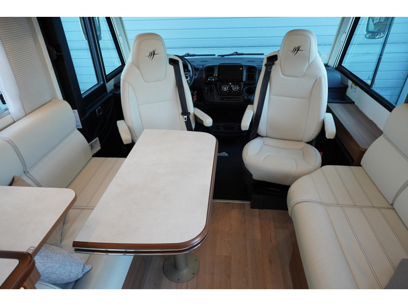 Rapido I 896 Levelsyst. / Autom&aacute;tico foto: 15