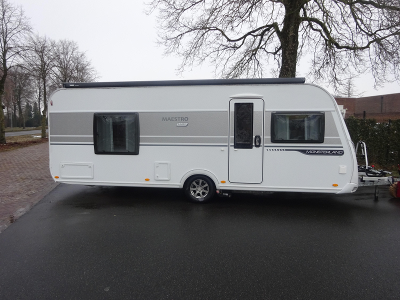 LMC Maestro 550 D  foto: 1