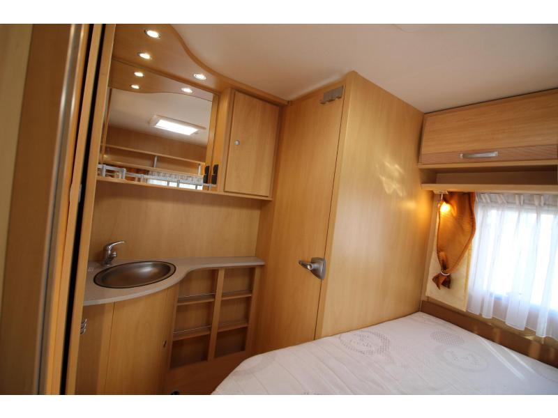 Dethleffs Camper 510 DB Isabella VT, Luifel,  foto: 8