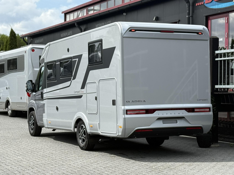 Adria Compact Supreme DL Face-to-face - Autom&aacute;tico foto: 10