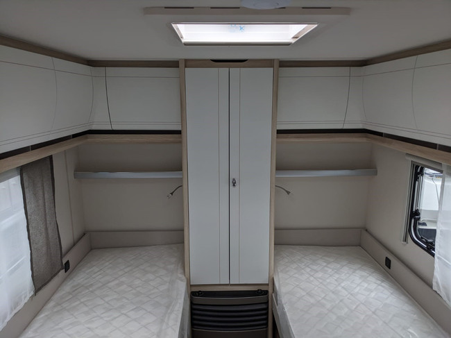 Hobby De Luxe 460 LU foto: 11