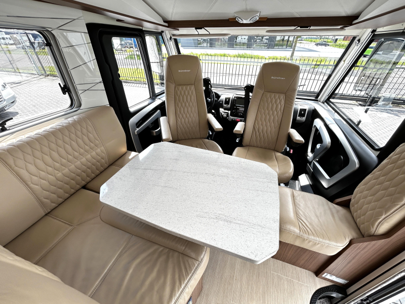 Bürstner Elegance 695 G Queensbed/Automaat/2016!  foto: 9