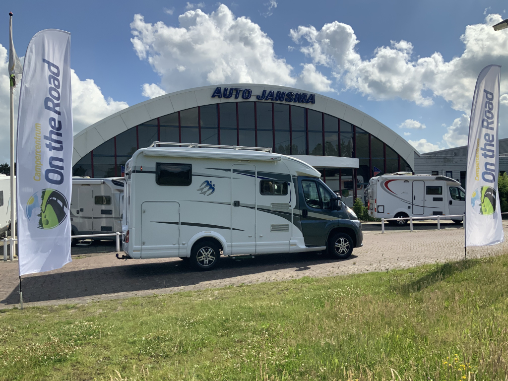 Knaus Van Ti 600 2.3 130 PK Half-integraal, Dwars-bed, Halve- treinzit, Draaistoelen, etc. Bj 2013 Camper centrum on the road Marum foto: 36