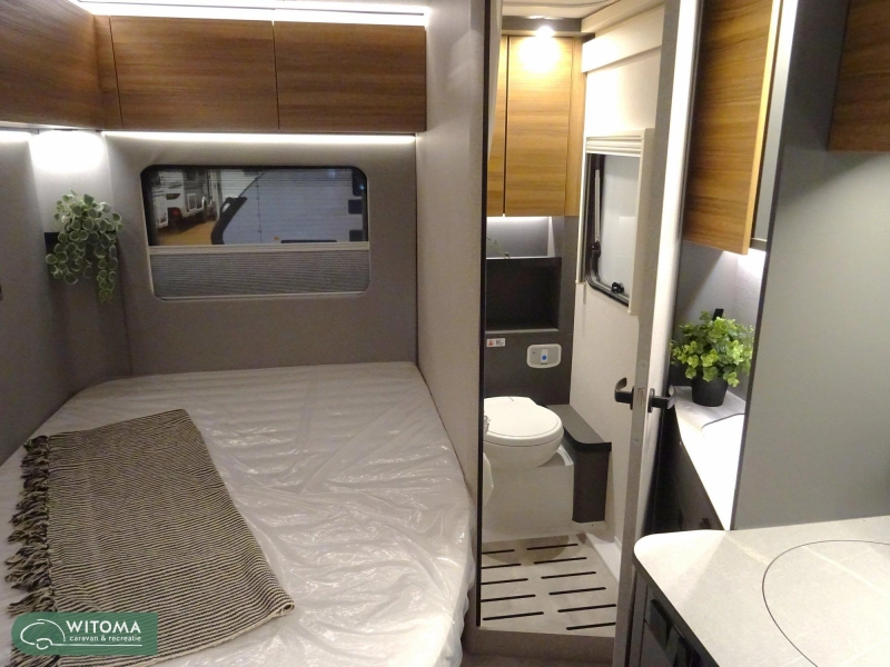 Eriba Novaline 465 Super compact caravan photo: 9