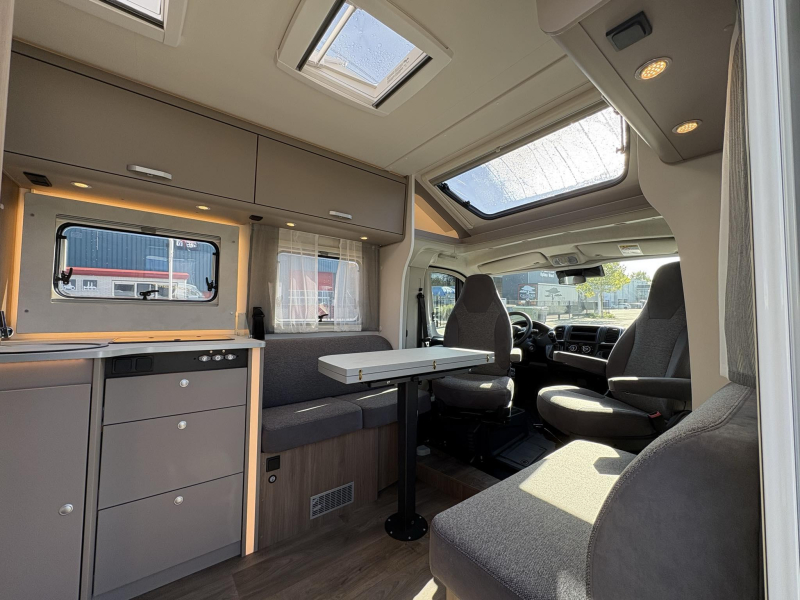 Carado T 457 PRO+ Face to Face + Enkele bed  foto: 2