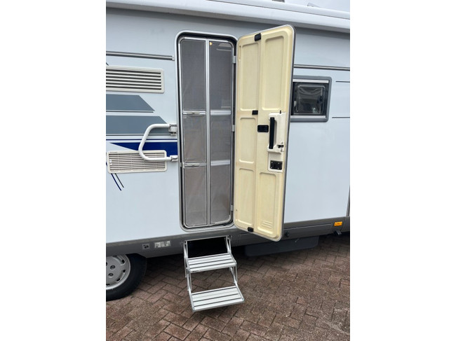 Hymer Bc 655 Classic Hefbed Dak-airco Camera Zonnepaneel foto: 8