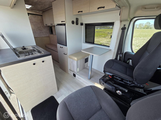 Peugeot Waldi Camp VIP DuoVan Foto: 10