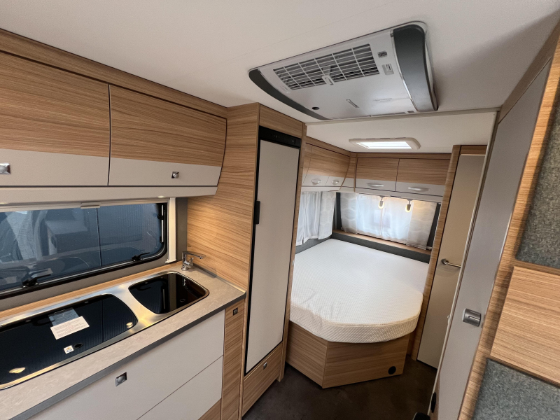 Dethleffs Camper 470 FR Nieuw - Actie model  foto: 9