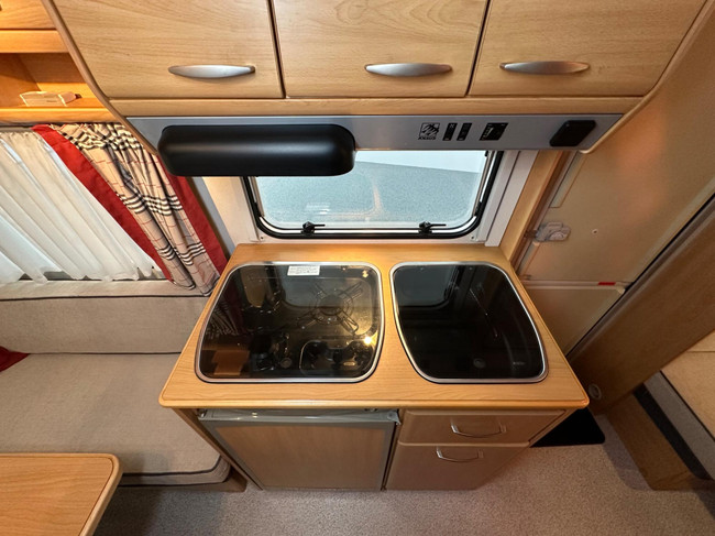 Knaus S&uuml;dwind 400 TK photo: 18