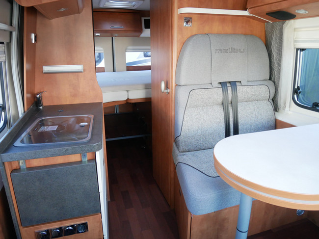 Carthago Malibu Van 600, 6 Meter Buscamper, Groot Bed!! foto: 11