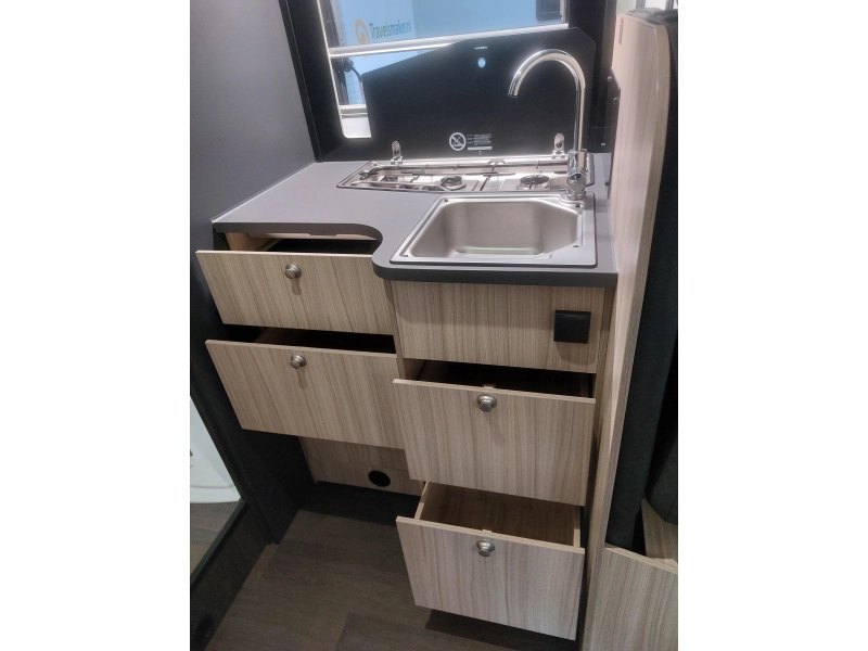 Sun Living S 75 SL Fiat /Lengtebedden/AIRCO  foto: 10