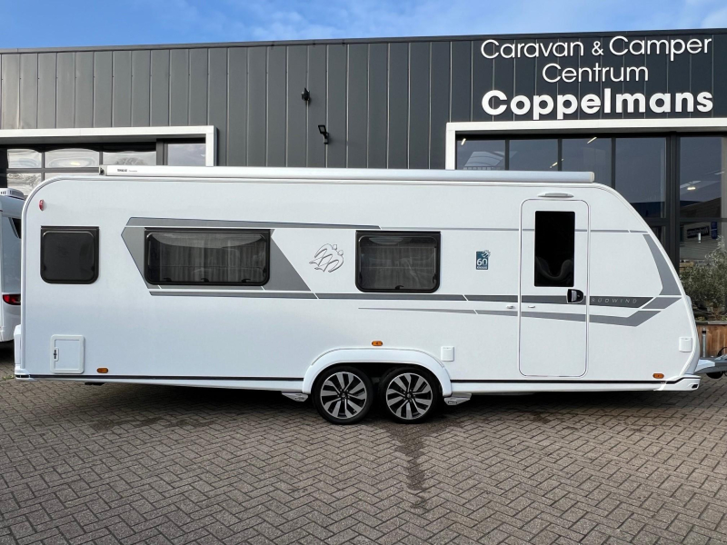 Knaus Sudwind 650 PXB queensbed, bomvol opties  foto: 3