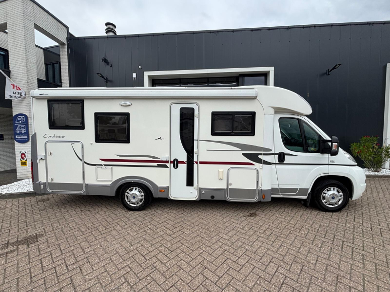 Adria Coral S 680 SP 2010 POPULAR + ESPACIOSO foto: 21