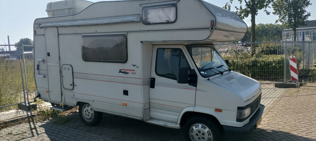 Peugeot J5 2,5 turbo Deichgraf foto: 1