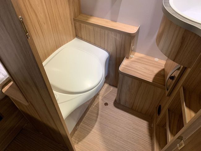 Eriba Feeling 425 foto: 9