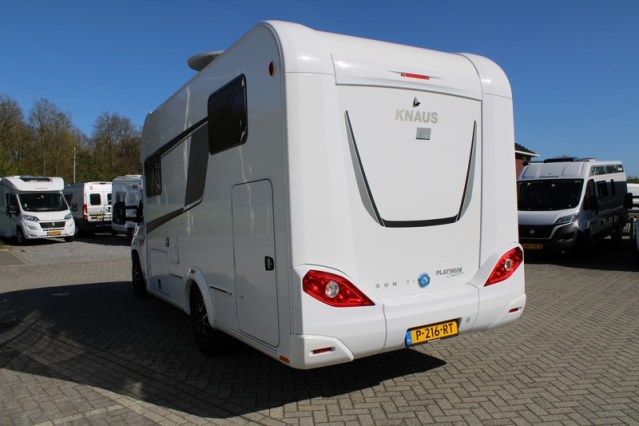 9 traps AUTOMAAT Knaus Platinum Edition Sun TI 650 vlakke vloer enkele bedden (80  foto: 10