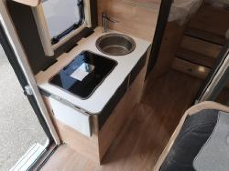 Dethleffs Globebus Go T45 RIJD NU IN HUUR !  foto: 9
