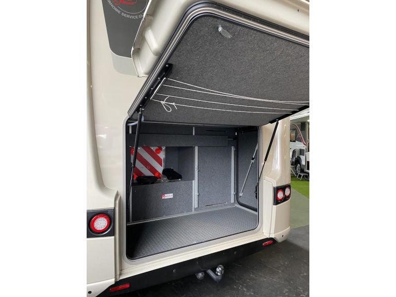 Frankia Platin 8400 QD Alpine Geluidsysteem  foto: 18