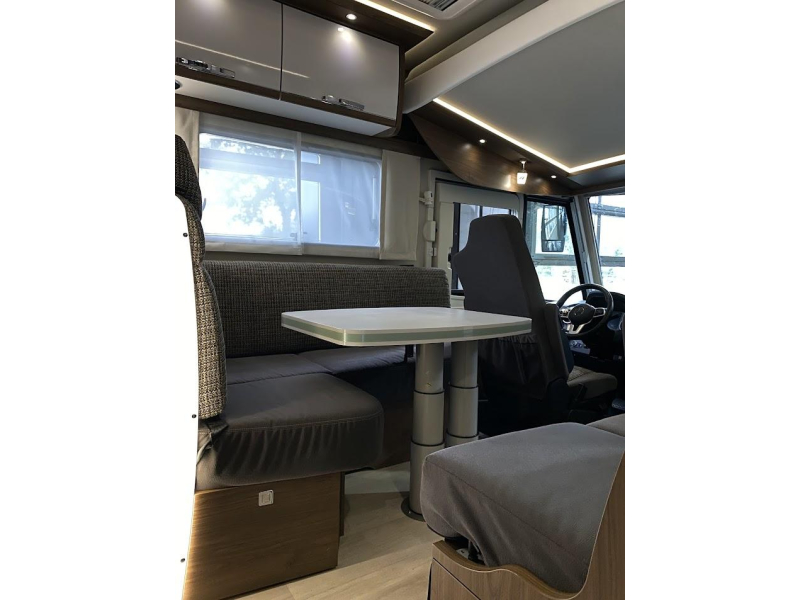 Frankia Platin 8400 QD Alpine Geluidsysteem  foto: 3