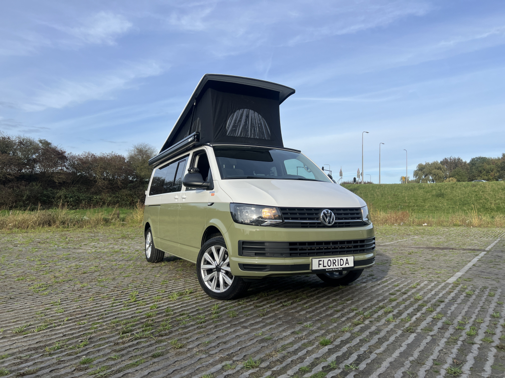 Volkswagen T6 L2H1 buscamper Arizona two-tone foto: 0