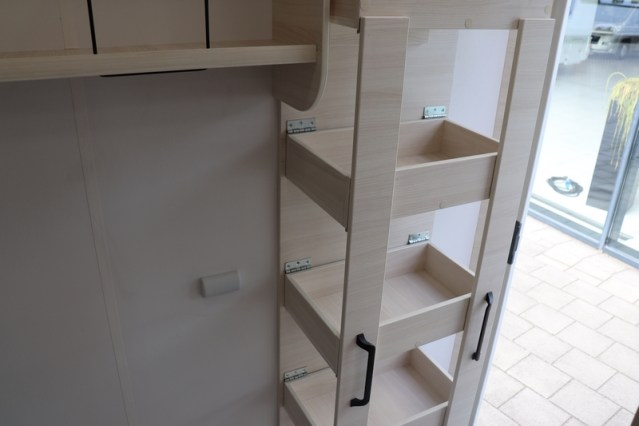 Nagenoeg nieuwe Exclusieve Line 660 Chausson AUTOMAAT dubbele toegangsdeur Artic pack (70  foto: 54