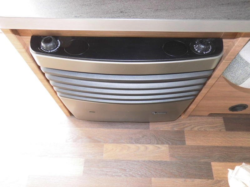 Weinsberg CaraOne 390 PUH Pop-top bed, mover! photo: 6