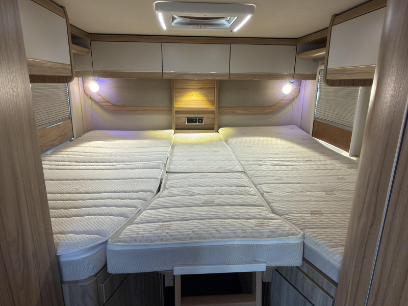 Hymer Exsis-T 588 LENGTE BEDDEN-LUCHTVERING  foto: 6