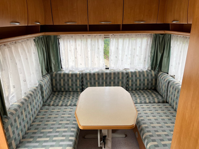 Eifelland E 450 Round seating, awning, neat condition! photo: 4