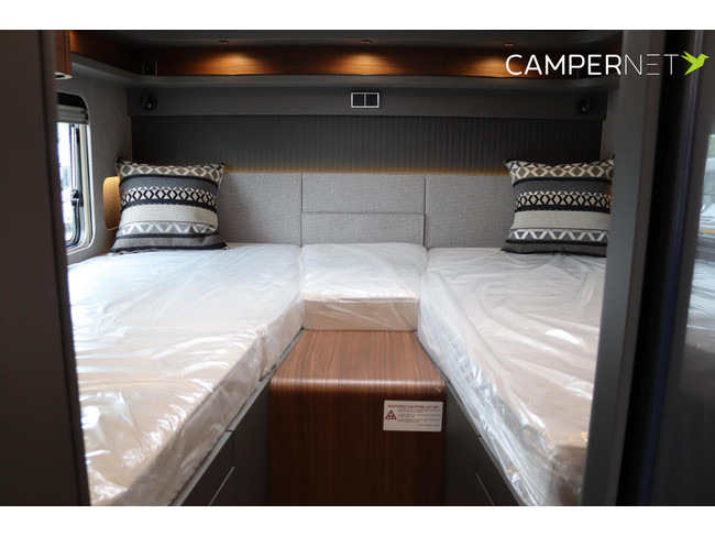 Hymer BMC-T 680 170pk Automaat | Premium pakket | Lengtebedden | Gescheiden douche | Hymer SLC Chassis | Nieuw uit voorraad leverbaar foto: 18