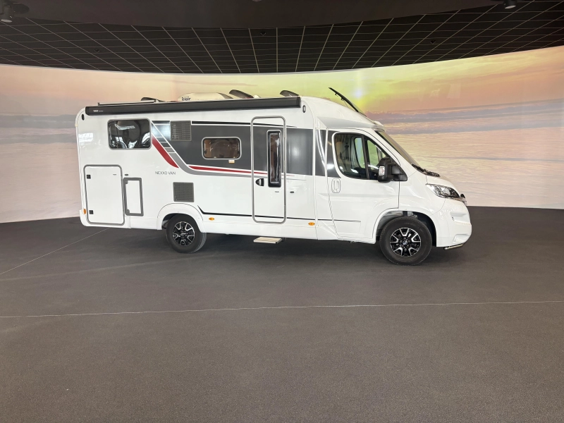 B&uuml;rstner Nexxo T 690 Levelsyst - Lithium Foto: 2