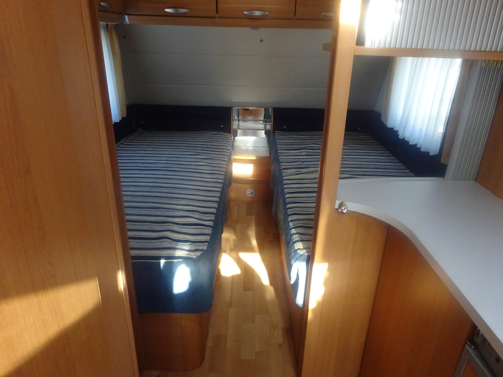 Knaus Azur GERESERVEERD foto: 8