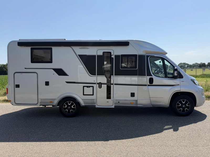 Adria Compact Supreme DL Face-to-Face, 160PK  foto: 24