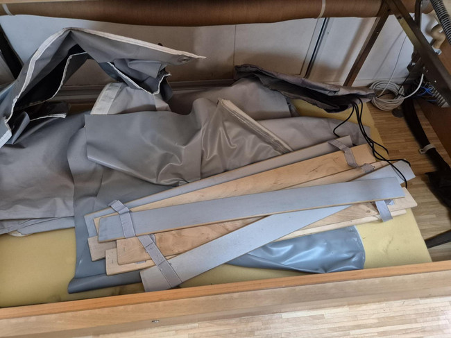 Eriba - Hymer 532 Enkele - losse bedden of XXL bed & luifel foto: 14