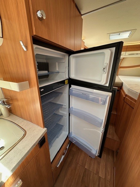 Hymer B 588 DL, nur 15249 km! Foto: 4