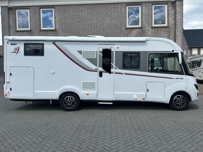 Rapido 866 F Lithium Dakairco Trekhaak  foto: 1