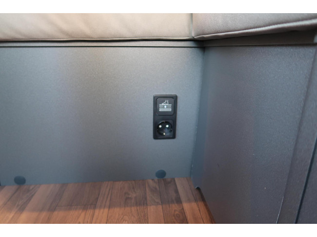 Knaus !NIEUW UIT VOORRAAD! 2026 Wave 650MEG Black LIMITED EDITION foto: 19