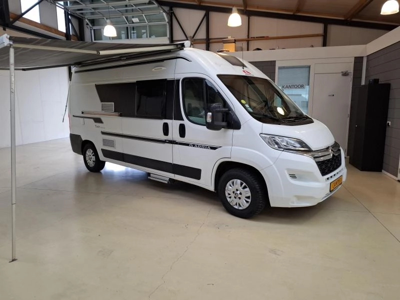 Adria Twin 600 SP 160CV Cama transversal Enganche foto: 0