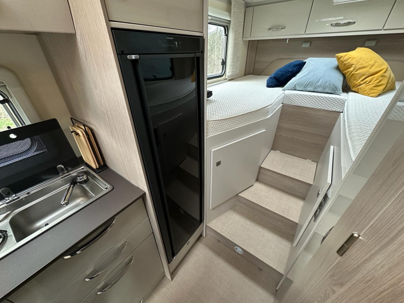 Bürstner Nexxo Van T 690 G - Smal en luxe  foto: 11