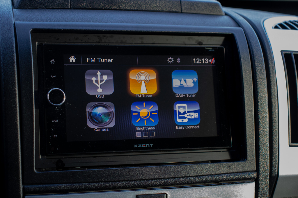 Karmann Davis 590 Skyroof foto: 44