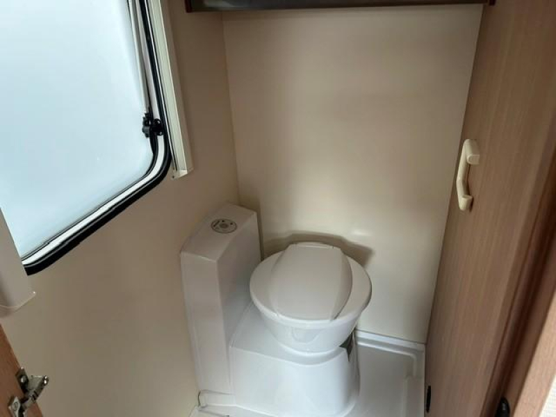 Knaus Sport 500 UF MOVER+LUIFEL+VOORTENT foto: 8